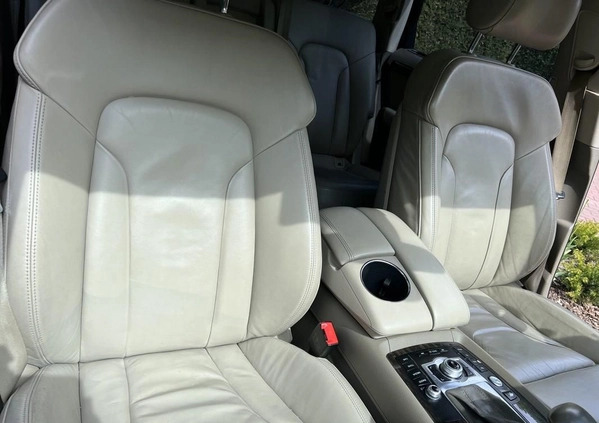 Audi Q7 cena 79000 przebieg: 247000, rok produkcji 2014 z Warszawa małe 172
